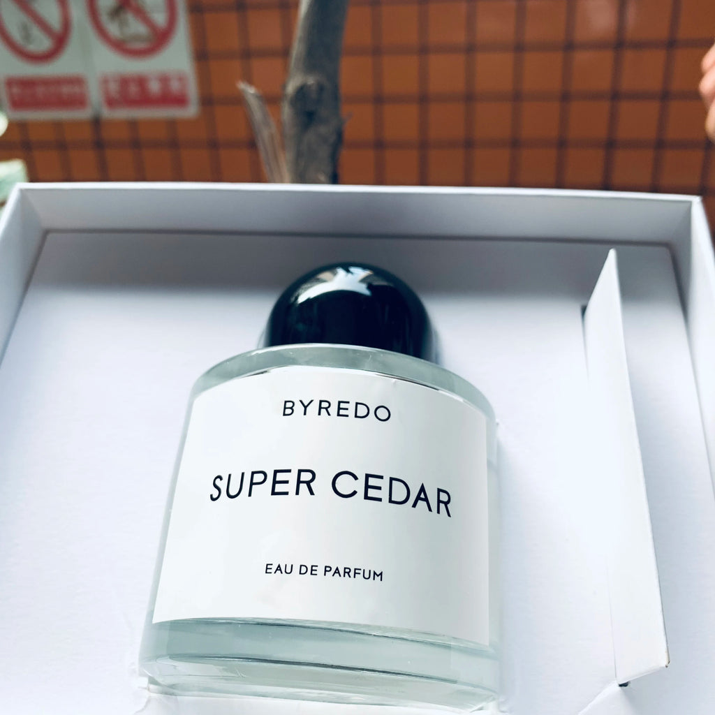 Byred.o Super Cedar Neutral Perfume - 3.4 oz EDP Spray, a woody floral scent that lasts and releases your unique charm, high-en
